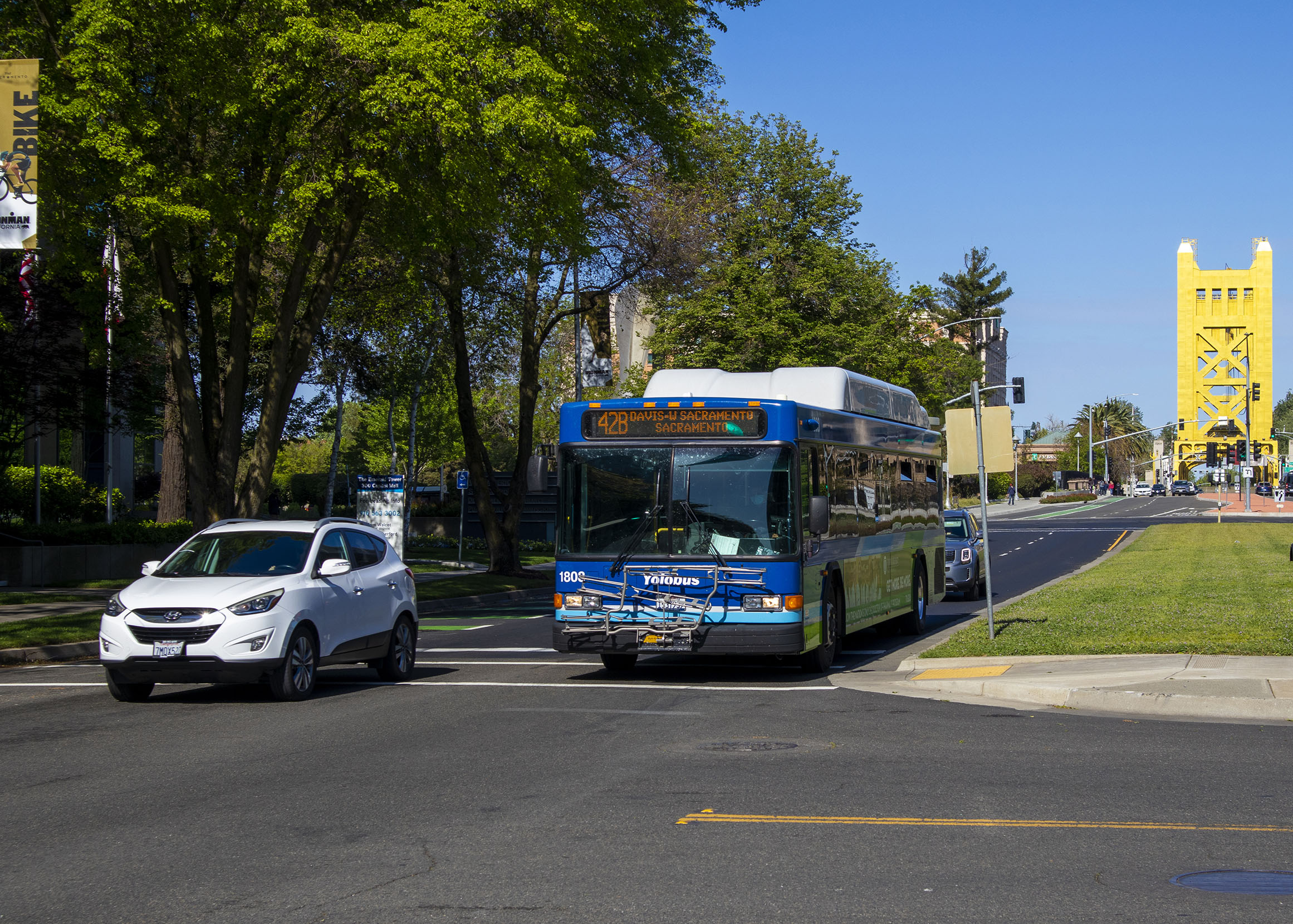 Route 42B Yolobus servicing Capitol Mall in Sacramento.